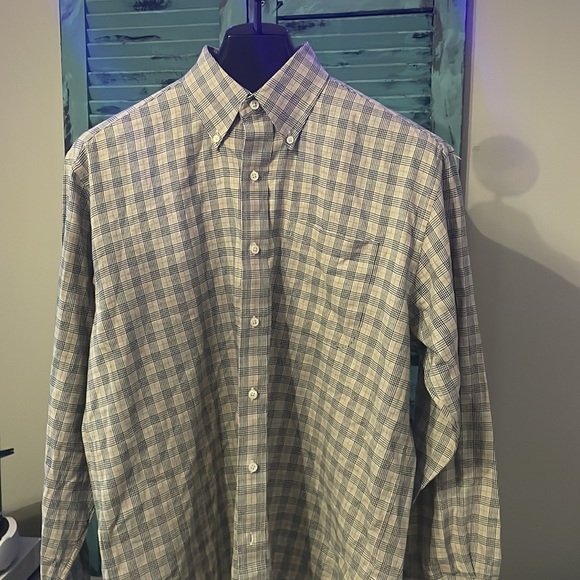 Fairway & Greene button down long sleeve - Picture 2 of 2